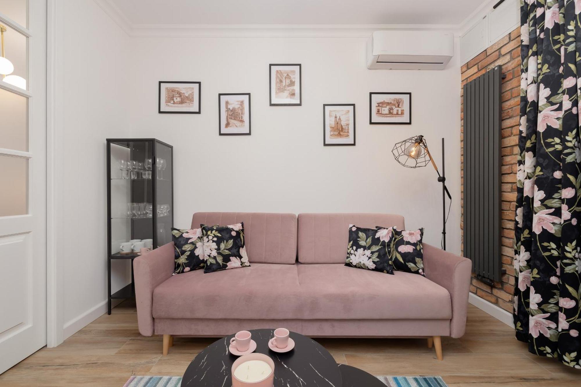 Beautiful & Stylish Apartaments Dietla With Air Conditioning By Noclegi Renters Krakow Exterior photo
